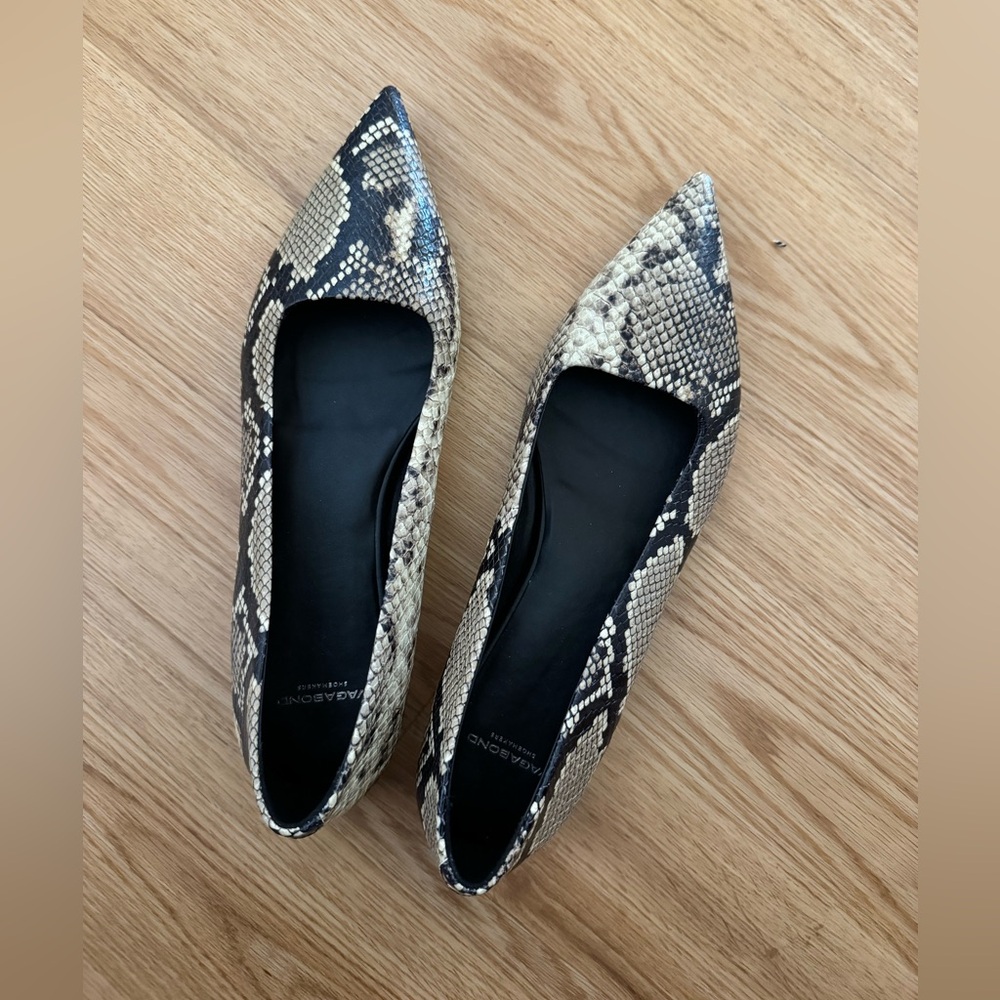 Vagabond Snake-Print Pointed Toe Flats in Beige and Black
